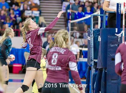 Thumbnail 2 in Cheyenne Mountain vs. Silver Creek (CHSAA 4A Playoff) photogallery.
