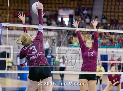 Thumbnail 1 in Cheyenne Mountain vs. Silver Creek (CHSAA 4A Playoff) photogallery.