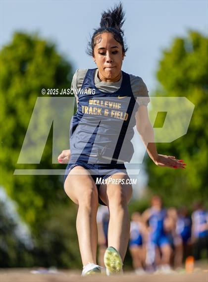 Thumbnail 2 in Bellevue @ Hazen (Long Jump) photogallery.