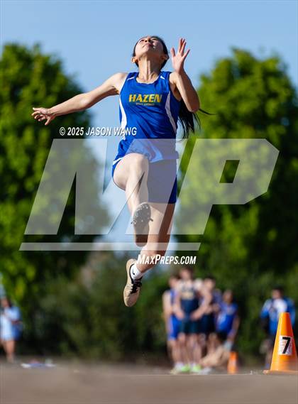 Thumbnail 1 in Bellevue @ Hazen (Long Jump) photogallery.