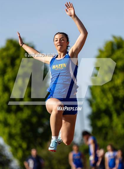 Thumbnail 1 in Bellevue @ Hazen (Long Jump) photogallery.