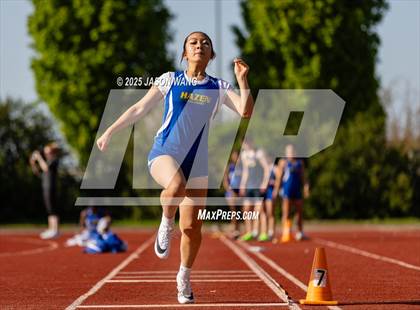 Thumbnail 1 in Bellevue @ Hazen (Long Jump) photogallery.