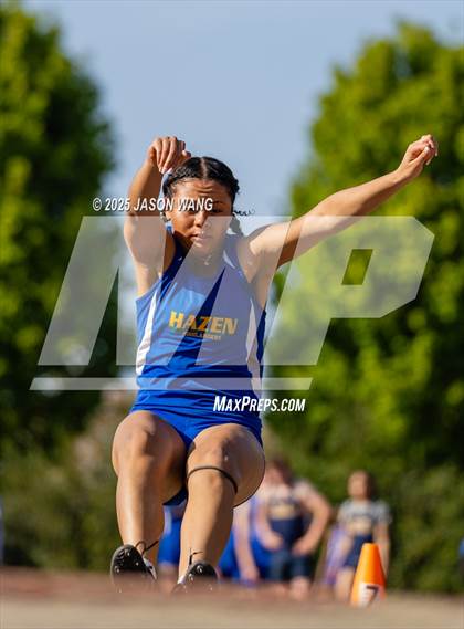 Thumbnail 2 in Bellevue @ Hazen (Long Jump) photogallery.