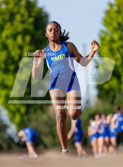 Thumbnail 2 in Bellevue @ Hazen (Long Jump) photogallery.