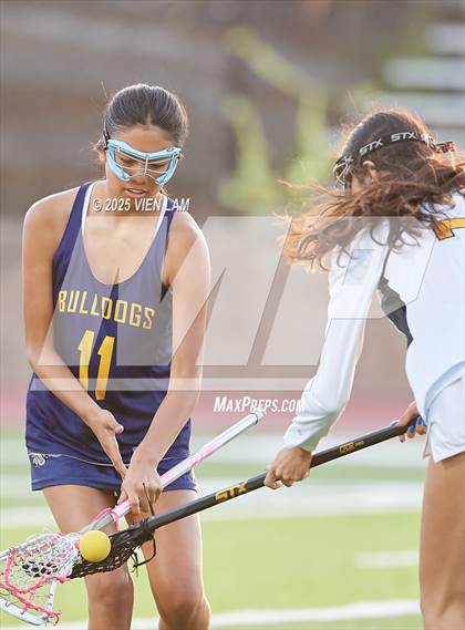 Thumbnail 3 in Bishop O'Dowd vs. Alhambra (CIF NCS Division 2 Round One) photogallery.