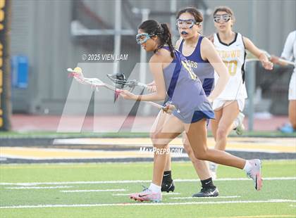 Thumbnail 3 in Bishop O'Dowd vs. Alhambra (CIF NCS Division 2 Round One) photogallery.