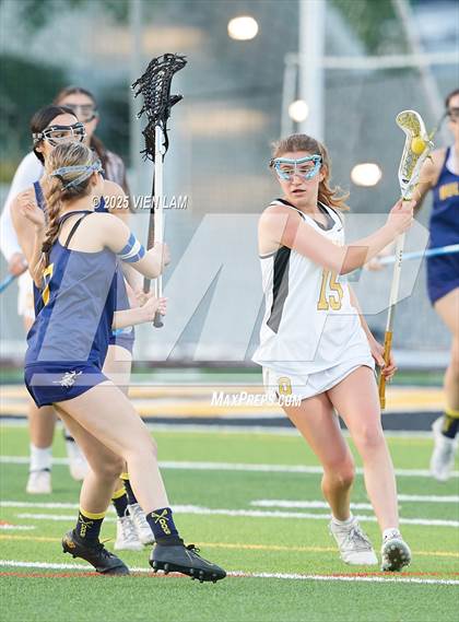 Thumbnail 1 in Bishop O'Dowd vs. Alhambra (CIF NCS Division 2 Round One) photogallery.