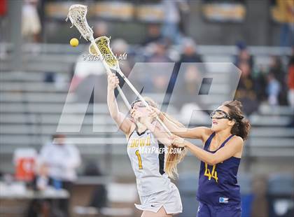 Thumbnail 2 in Bishop O'Dowd vs. Alhambra (CIF NCS Division 2 Round One) photogallery.