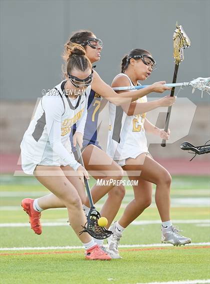 Thumbnail 1 in Bishop O'Dowd vs. Alhambra (CIF NCS Division 2 Round One) photogallery.