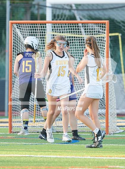 Thumbnail 2 in Bishop O'Dowd vs. Alhambra (CIF NCS Division 2 Round One) photogallery.