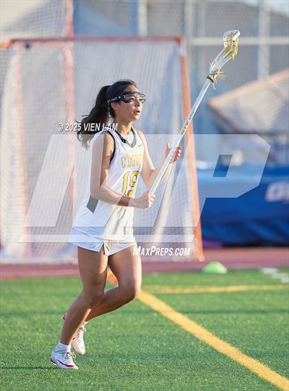 Thumbnail 2 in Bishop O'Dowd vs. Alhambra (CIF NCS Division 2 Round One) photogallery.