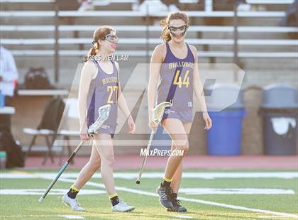 Thumbnail 3 in Bishop O'Dowd vs. Alhambra (CIF NCS Division 2 Round One) photogallery.