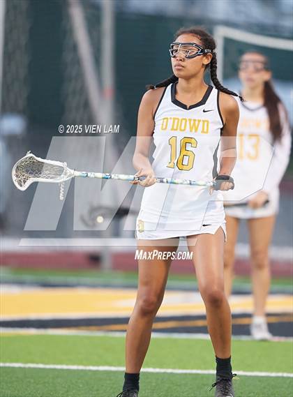Thumbnail 2 in Bishop O'Dowd vs. Alhambra (CIF NCS Division 2 Round One) photogallery.