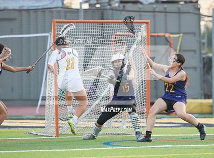 Thumbnail 2 in Bishop O'Dowd vs. Alhambra (CIF NCS Division 2 Round One) photogallery.
