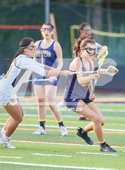 Thumbnail 3 in Bishop O'Dowd vs. Alhambra (CIF NCS Division 2 Round One) photogallery.