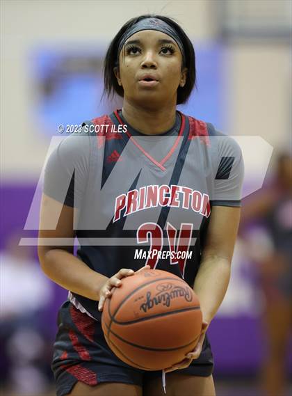 Thumbnail 3 in Kings's Christian vs Princeton (OGBR Classic in the City) photogallery.
