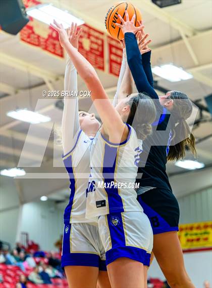 Thumbnail 3 in Harrison vs Bergman (Billy Ply Classic) photogallery.