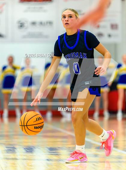 Thumbnail 1 in Harrison vs Bergman (Billy Ply Classic) photogallery.