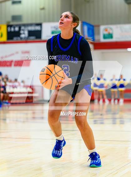 Thumbnail 2 in Harrison vs Bergman (Billy Ply Classic) photogallery.