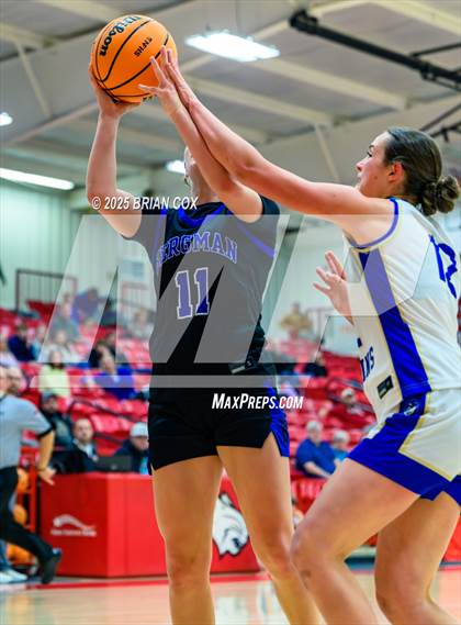 Thumbnail 1 in Harrison vs Bergman (Billy Ply Classic) photogallery.