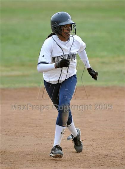 Thumbnail 3 in Pacifica vs. Trabuco Hills (Michelle Carew Classic) photogallery.