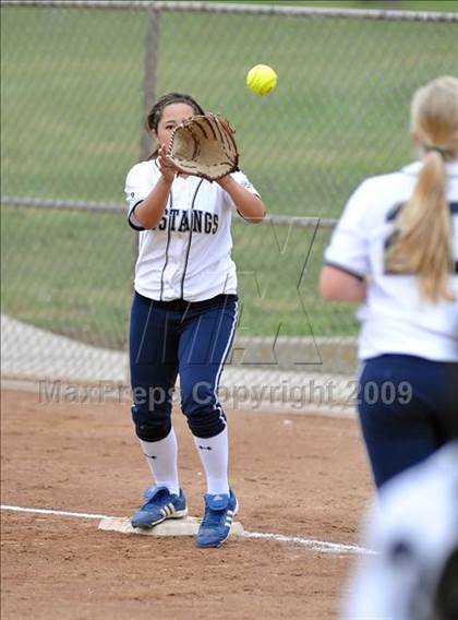Thumbnail 3 in Pacifica vs. Trabuco Hills (Michelle Carew Classic) photogallery.