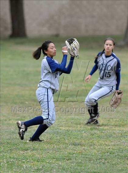 Thumbnail 2 in Pacifica vs. Trabuco Hills (Michelle Carew Classic) photogallery.