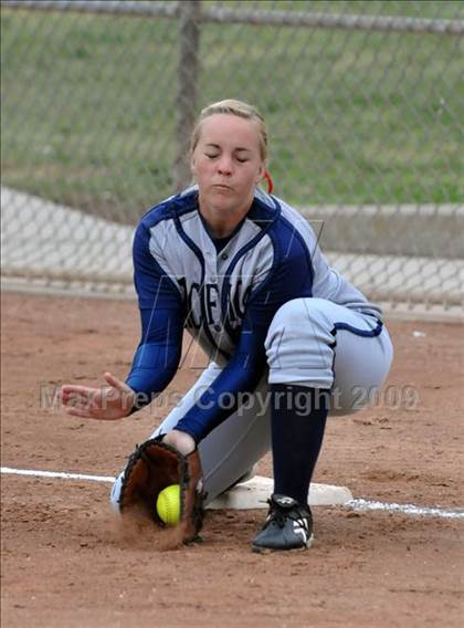 Thumbnail 2 in Pacifica vs. Trabuco Hills (Michelle Carew Classic) photogallery.