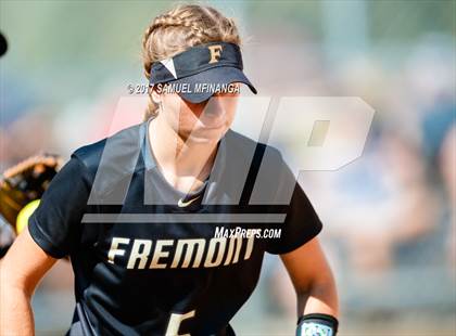 Thumbnail 3 in North Platte vs. Fremont photogallery.