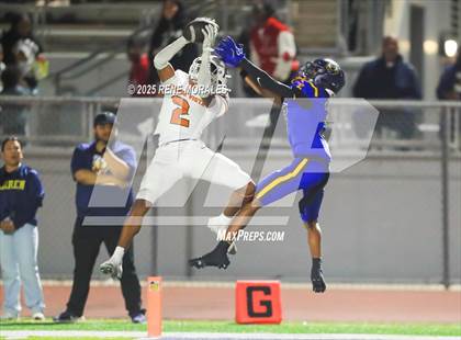 Thumbnail 2 in Orange Vista vs Warren photogallery.