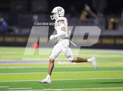 Thumbnail 1 in Orange Vista vs Warren photogallery.