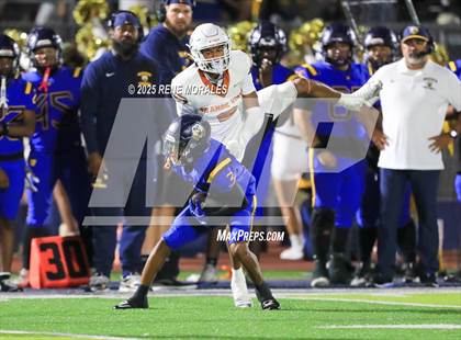 Thumbnail 3 in Orange Vista vs Warren photogallery.