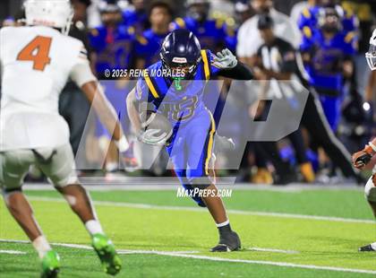 Thumbnail 2 in Orange Vista vs Warren photogallery.