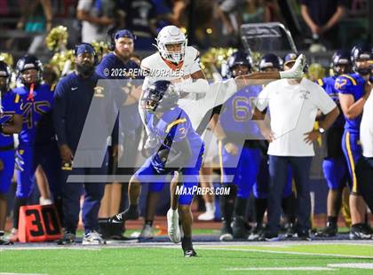 Thumbnail 2 in Orange Vista vs Warren photogallery.