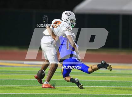 Thumbnail 1 in Orange Vista vs Warren photogallery.