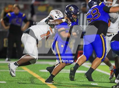 Thumbnail 3 in Orange Vista vs Warren photogallery.