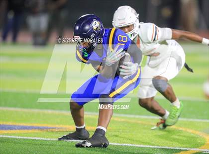 Thumbnail 3 in Orange Vista vs Warren photogallery.