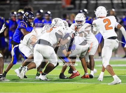 Thumbnail 2 in Orange Vista vs Warren photogallery.