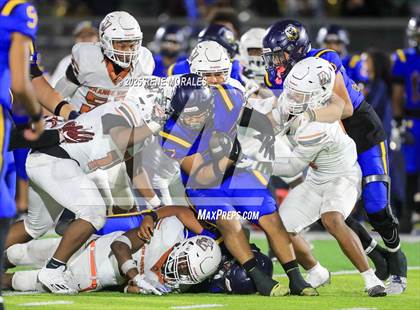 Thumbnail 2 in Orange Vista vs Warren photogallery.