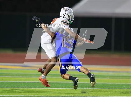 Thumbnail 3 in Orange Vista vs Warren photogallery.