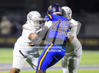 Thumbnail 2 in Orange Vista vs Warren photogallery.