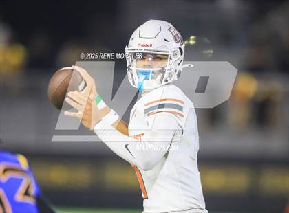 Thumbnail 1 in Orange Vista vs Warren photogallery.