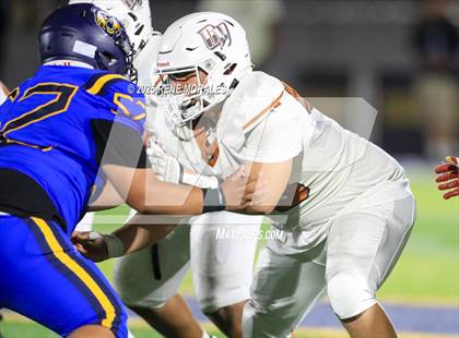 Thumbnail 2 in Orange Vista vs Warren photogallery.