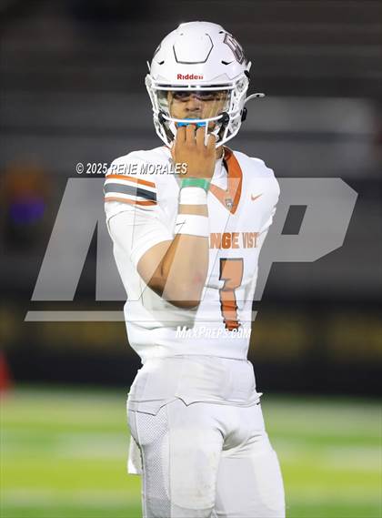 Thumbnail 2 in Orange Vista vs Warren photogallery.