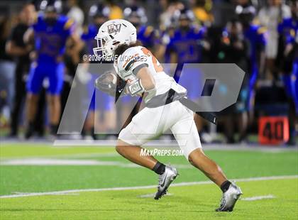 Thumbnail 1 in Orange Vista vs Warren photogallery.