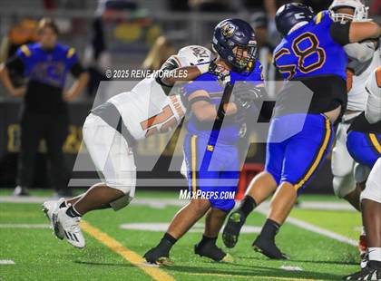 Thumbnail 1 in Orange Vista vs Warren photogallery.