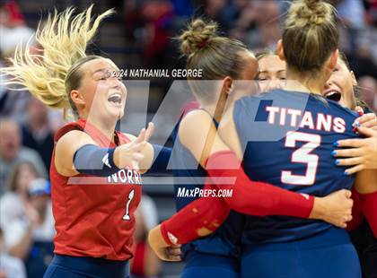 Thumbnail 3 in Norris vs. Skutt Catholic (NSAA Class B Final) photogallery.