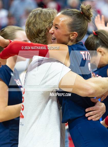 Thumbnail 2 in Norris vs. Skutt Catholic (NSAA Class B Final) photogallery.