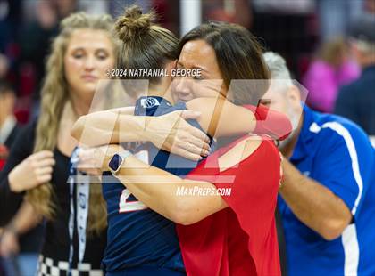 Thumbnail 2 in Norris vs. Skutt Catholic (NSAA Class B Final) photogallery.
