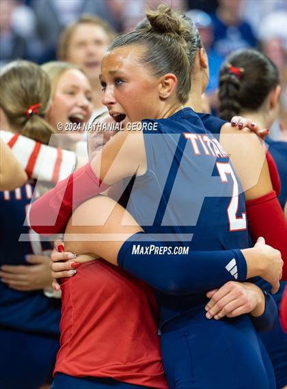 Thumbnail 2 in Norris vs. Skutt Catholic (NSAA Class B Final) photogallery.